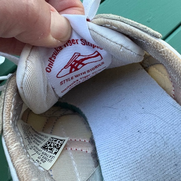 Size 6 .5 Women's Onitsuka Tiger Serrano Sneakers D109L White/Blue - Picture 6 of 7